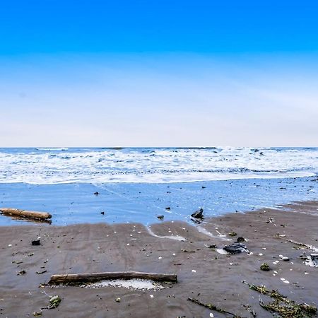 Апартаменты Once Upon A Tide Уэстпорт Экстерьер фото
