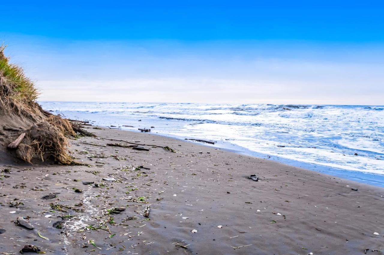 Апартаменты Once Upon A Tide Уэстпорт Экстерьер фото